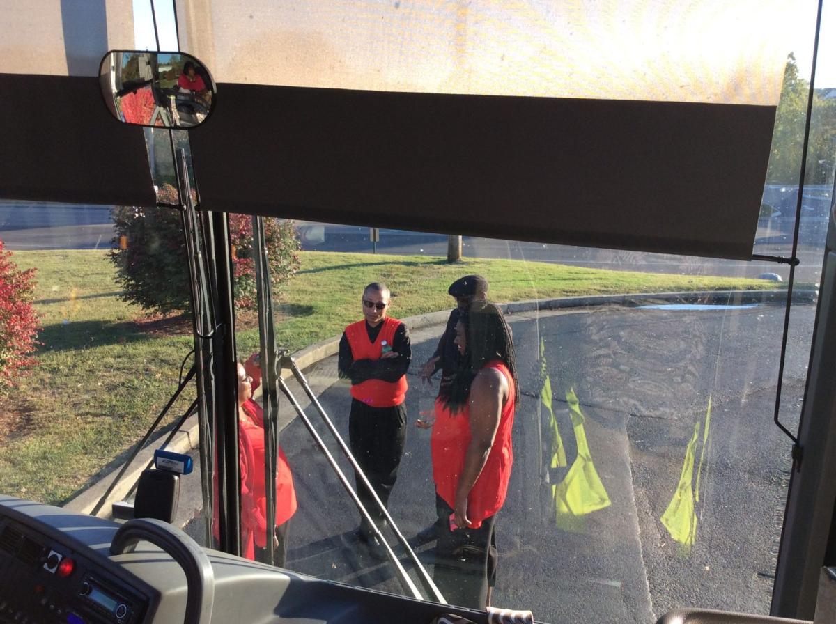 7675CDF3-0349-4E21-ABA4-58DFB3E2E66E